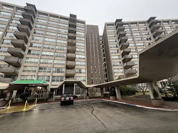 1001 City Ave Unit Ec404, Wynnewood, PA 19096