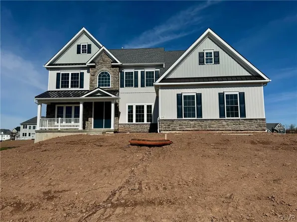 2685 Merion Dr #36, Upper Saucon Township, PA 18034
