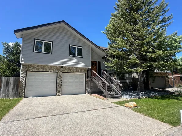 754 Tuolumne Dr, South Lake Tahoe, CA 96150