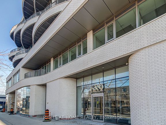 3rd image of 689 The Queensway #504