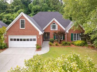 630 Georgian Hills Dr, Lawrenceville, GA 30045