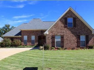 120 Jorn Cir, Canton, MS 39046
