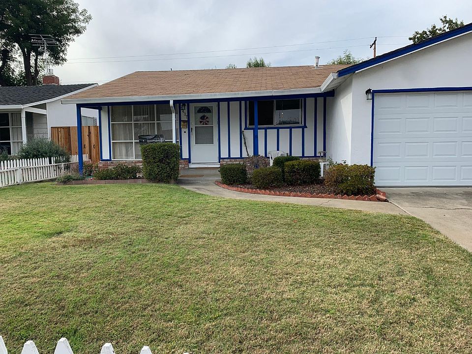 1st image of 2437 Grandby Dr