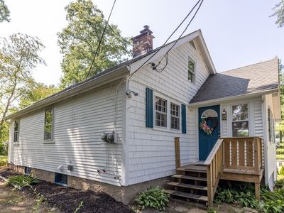 9 7th Ave, Halifax, MA, 02338