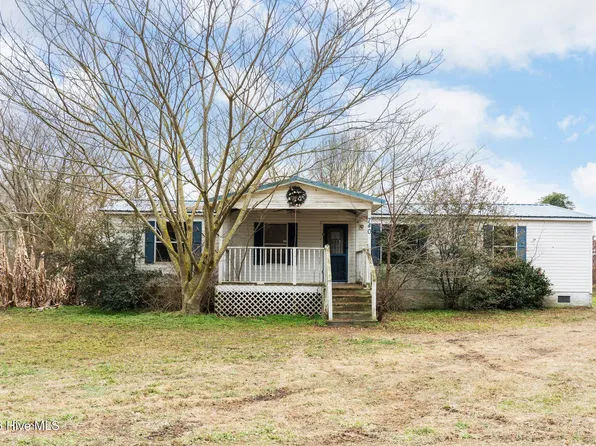 740 Old Chinquapin Road, Beulaville, NC 28518