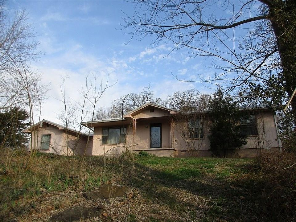 1st image of 1028 Hillside Dr