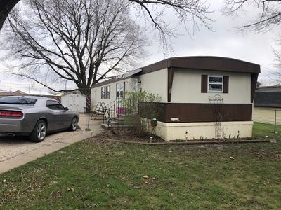 69 Redwood Manor Park, Pontiac, IL, 61764