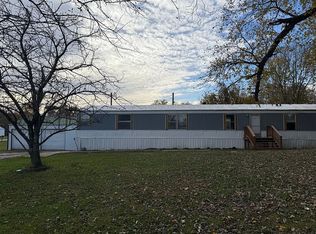 35 Kingswood Lake Ln, Harned, KY 40144