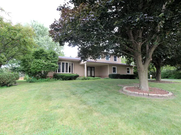 36763 N Belle Plaine Ave, Waukegan, IL 60087