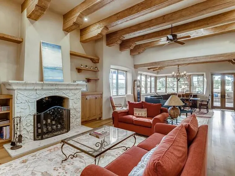 4 Primrose Cir — Photo 12