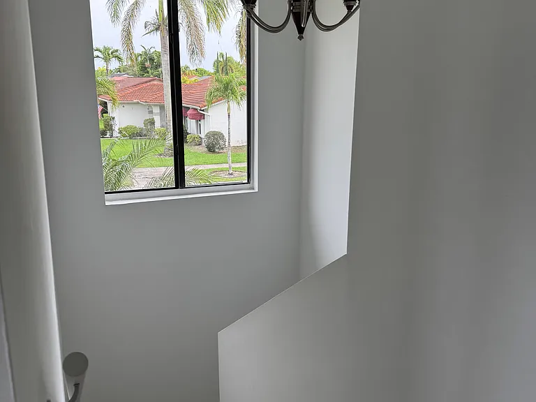 12945 SW 207th Ln — Photo 10