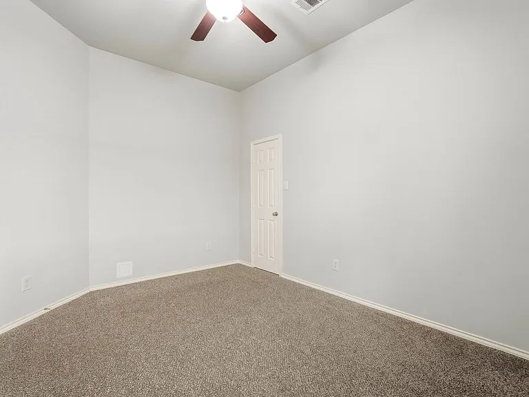 11914 Manasses Springs Ln — Photo 23