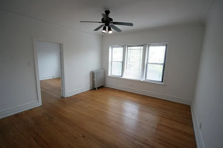 Maple Court — Photo 54