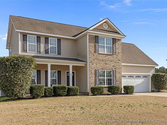 3rd image of 26 Mossburg Ct