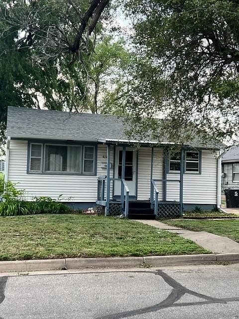 1st image of 618 Montrose St