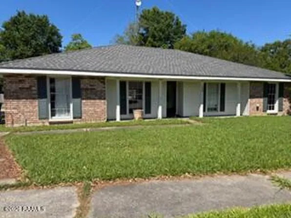 108 N Governor Miro Dr, Lafayette, LA 70506