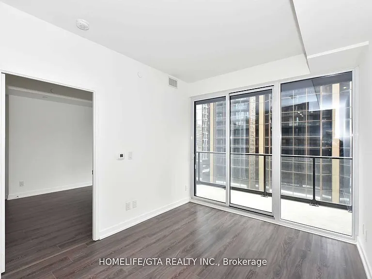 20 Edward St #708 — Photo 14