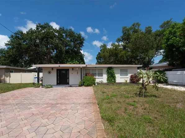 12812 LAKE DRIVE, LARGO, FL 33774