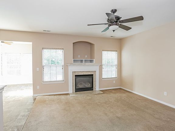 4th image of 1014 Whippoorwill Ln