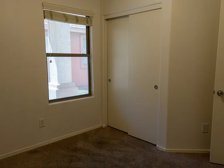 45513 W Sky Ln — Photo 13