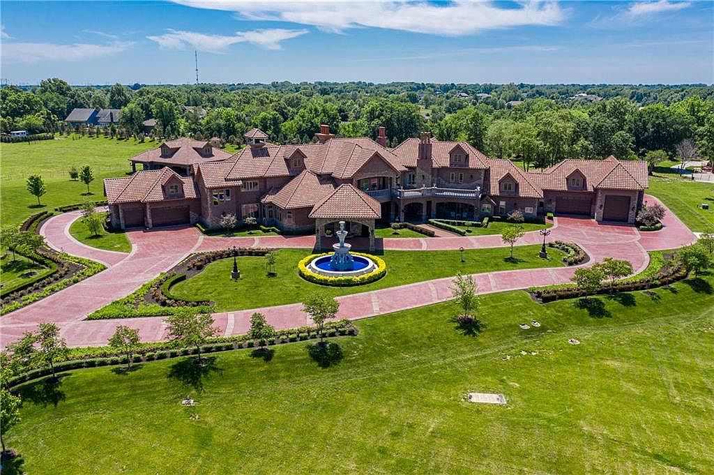 6813 W 183rd St, Stilwell, KS 66085 Zillow