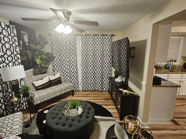 14 M O Herb St, Hampton, VA 23664