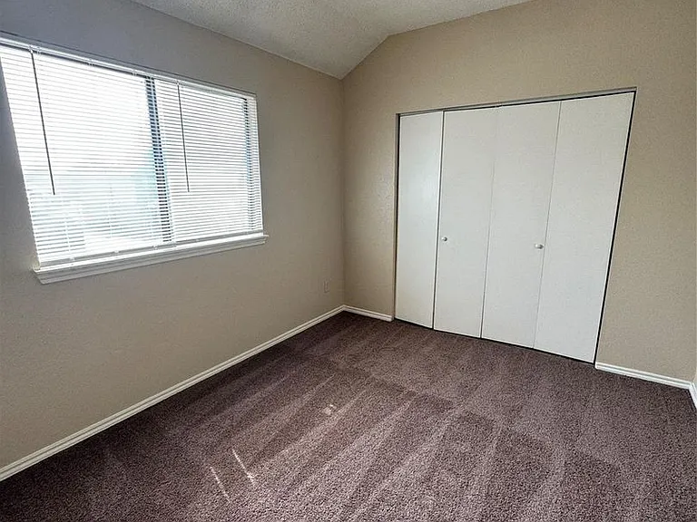 2140 Norcross Dr — Photo 8
