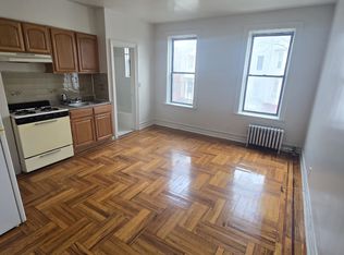 438 52nd St #B9, Brooklyn, NY 11220