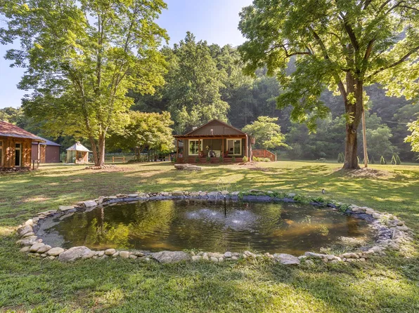 120 Brevard Drive, Tuckasegee, NC 28783