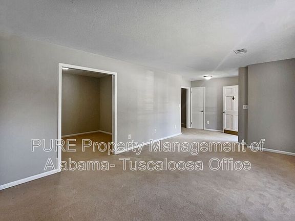 4th image of 4417 4th Ave E