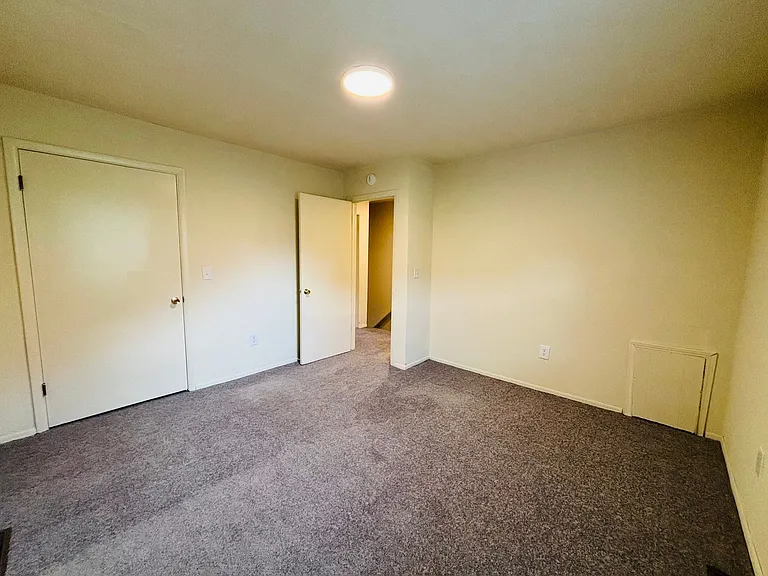 315 New Kent Rd — Photo 14