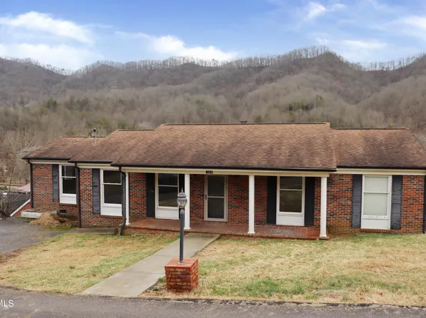 109 Benton Dr, Gate City, VA 24251