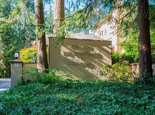 12749 16th Ave #103, Surrey, BC V4A1N2