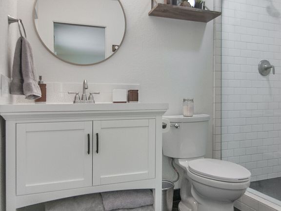 Master ensuite bathroom with duel shower head walk in shower