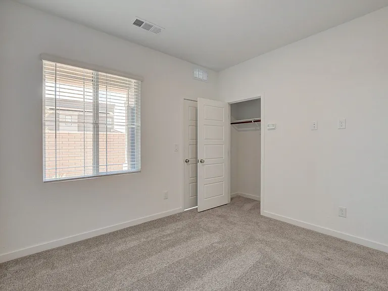 345 Isla Enclave Way — Photo 30
