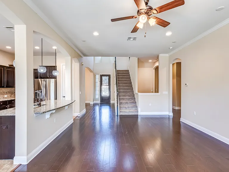 16009 Jeffs Ln — Photo 10