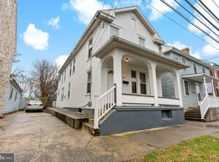 511 1/2 W John St, Martinsburg, WV