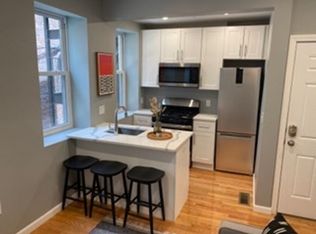 13 Wiget St #1, Boston, MA 02113