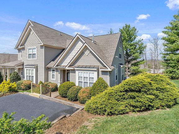 4th image of 1350 Stoney Ridge Rd