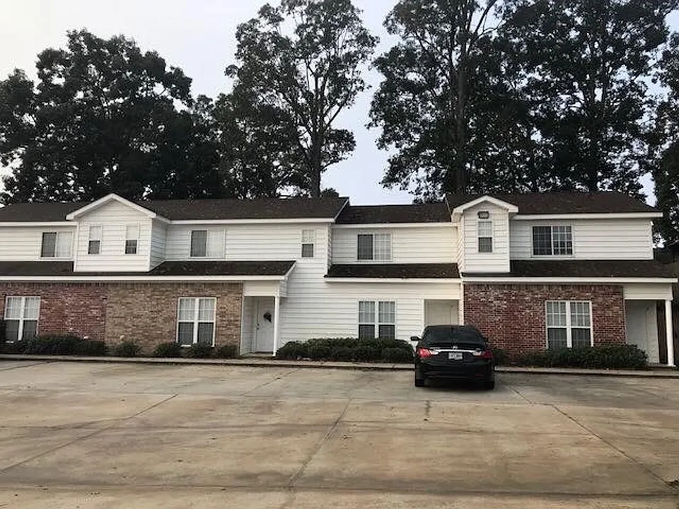 3203 Arkansas Rd