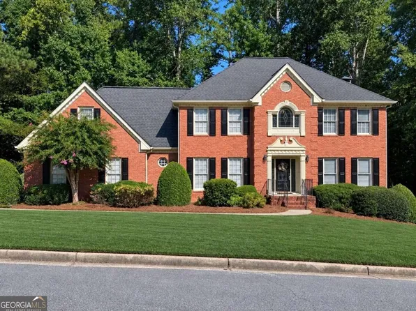 1455 Chinook Ct SW, Lilburn, GA 30047
