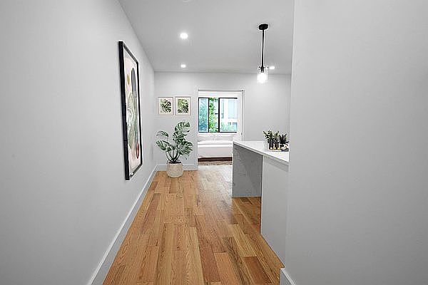 2nd image of 20 E 22nd St #3CC