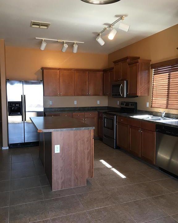 1st image of 35736 W Costa Blanca Dr