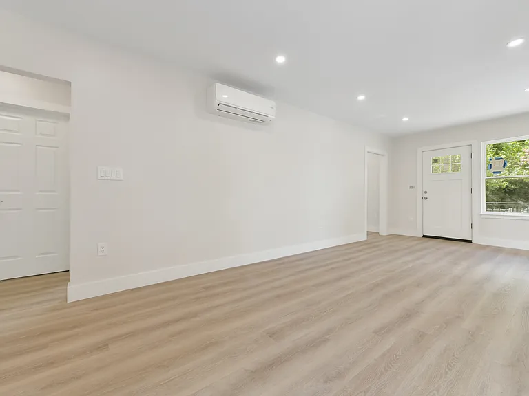 66-68 Cushman Rd #1 — Photo 13