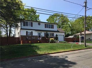 332 Montgomery Ave, West Babylon, NY 11704