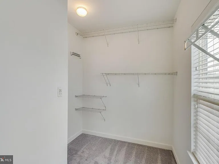 9684 Atterbury Ln — Photo 24