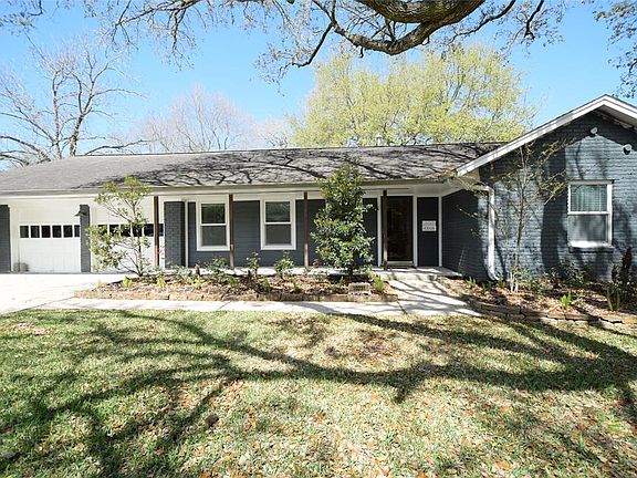 3rd image of 10231 Catlett Ln