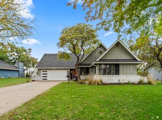 1164 Columbine Ct, Norwalk, IA 50211