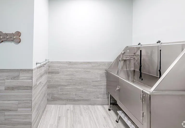 149 Main LCC — Photo 9