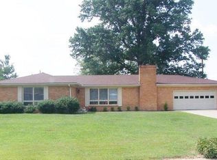 320 Pine St, Berea, KY 40403